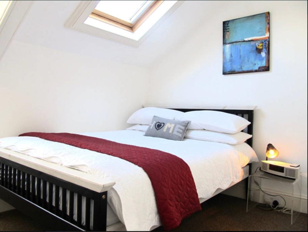 The Hideaway, Victorian Townhouse Apartment With Parking Plymouth Esterno foto